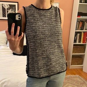 Banana Republic black and white boucle shell